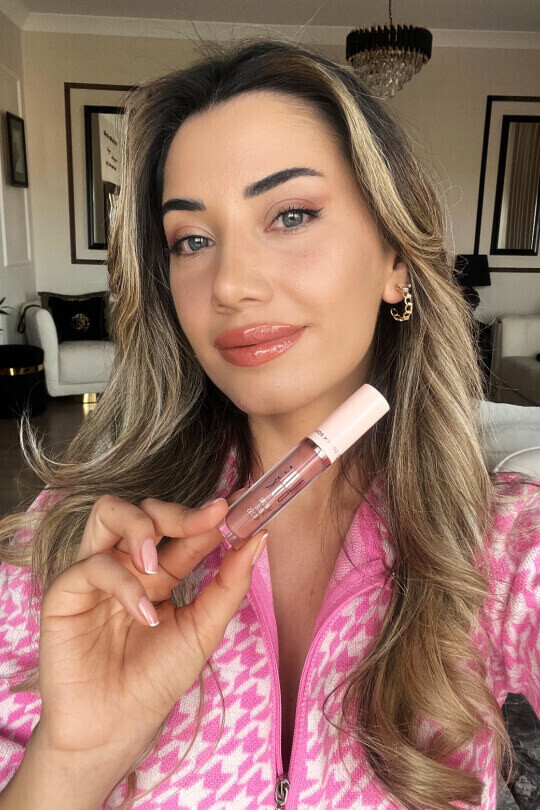 YAZIN YENİ TREND MAKYAJI KOMBİNİ