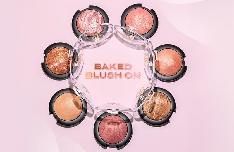 Makyajda Allık Kullanımı: Yüz Tipine Göre Doğru Uygulama Teknikleri