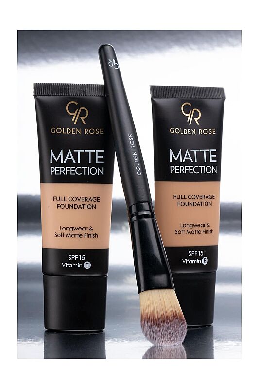 Matte Perfection Full Coverage Foundation - Cool 04 - Yoğun Kapatıcı Mat Fondöten - 4