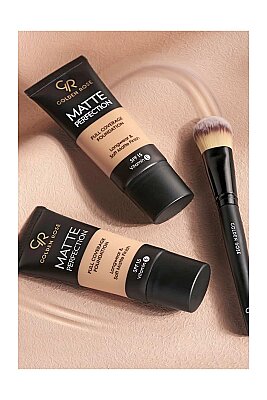 Matte Perfection Full Coverage Foundation - Cool 04 - Yoğun Kapatıcı Mat Fondöten - 5