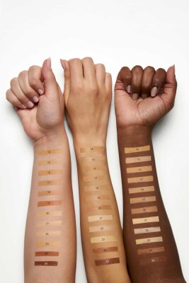 Total Cover 2in1 Foundation & Concealer - 15 Warm Sand - 2si1 Arada Fondöten ve Kapatıcı - 3